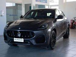 Grigio / gray Usata 2024 Maserati Grecale SUV | 60.000 € (Super prezzo)