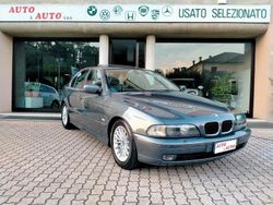 Grigio Usata 2000 BMW 528 Efficient Dynamics Tre volumi | 13.000 €
