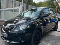 Nero Usata 2022 Lancia Ypsilon Silver Due volumi | 13.990 € (Molto cara)