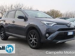 Grigio Usata 2017 Toyota RAV4 Hybrid Style SUV | 17.500 € (Buon prezzo)