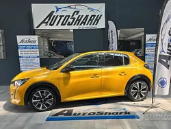 Giallo Usata 2020 Peugeot 208 GT-line Due volumi | 14.500 € (Buon prezzo)