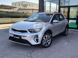 Grigio Usata 2024 Kia Stonic Urban SUV | 15.500 € (Buon prezzo)