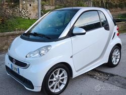 Bianco Usata 2014 Smart ForTwo Coupé Passion Coupé | 5700 € (Ottimo prezzo)