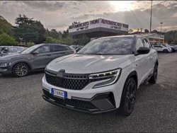 Bestyle montecarlo (bianco na Usata 2024 Renault Austral Iconic Esprit Alpine SUV | 29.900 € (Ottimo prezzo)