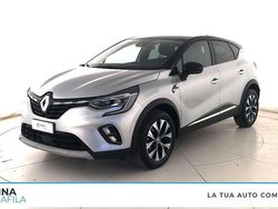 Grigio chiaro tetto nero Usata 2024 Renault Captur Techno SUV | 15.400 € (Super prezzo)