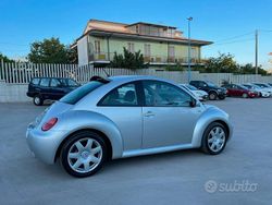 Usata 2001 VW Beetle Coupé | 6500 €