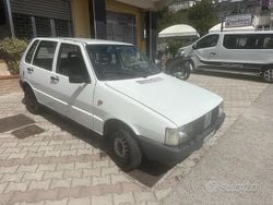 Nero Usata 1989 Fiat Uno S Due volumi | 850 €