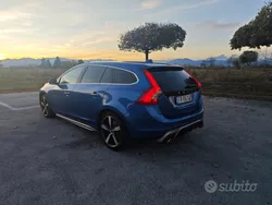 Blu/azzurro Usata 2018 Volvo V60 R-Design Station wagon | 15.000 € (Ottimo prezzo)