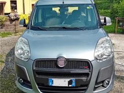 Grigio Usata 2012 Fiat Doblò Monovolume | 7800 € (Molto cara)