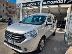 Argento Usata 2016 Dacia Dokker Lauréate Furgone | 9500 € (Buon prezzo)