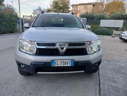 Argento Usata 2012 Dacia Duster Lauréate Station wagon | 7400 € (Ottimo prezzo)