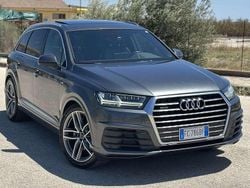 Grigio Usata 2016 Audi Q7 Business Plus SUV | 27.900 € (Buon prezzo)