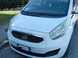 Bianco Usata 2012 Kia Venga Due volumi | 5300 € (Buon prezzo)