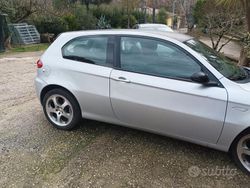 Grigio Usata 2006 Alfa Romeo 147 Due volumi | 1400 € (Ottimo prezzo)