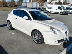 Bianco Usata 2011 Alfa Romeo MiTo Due volumi | 5900 € (Buon prezzo)