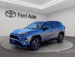 Nero Usata 2022 Toyota RAV4 Style SUV | 37.900 € (Molto cara)