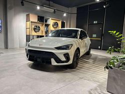 Grigio Nuova 2025 Cupra Leon Tre volumi | 33.600 € (Buon prezzo)