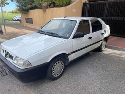 Bianco Usata 1994 Alfa Romeo 33 Tre volumi | 3800 €