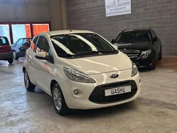 Bianco Usata 2013 Ford Ka Titanium Due volumi | 5900 € (Buon prezzo)