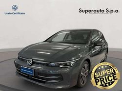 Grigio Nuova 2025 VW Golf VIII Style Tre volumi | 34.900 € (Buon prezzo)
