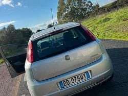 Grigio Usata 2007 Fiat Grande Punto Due volumi | 2300 € (Ottimo prezzo)