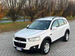 Bianco Usata 2012 Chevrolet Captiva LT SUV | 5800 € (Buon prezzo)