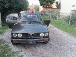 Marrone Usata 1983 Alfa Romeo Alfetta Quadrifoglio Tre volumi | 14.300 €