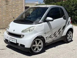Bianco Usata 2009 Smart ForTwo Coupé Pulse Coupé | 4500 € (Buon prezzo)