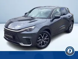 Grigio metallizzato Nuova 2025 Lexus LBX SUV | 35.300 € (Buon prezzo)