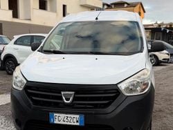 Bianco Usata 2017 Dacia Dokker Lauréate Monovolume | 3899 €