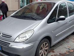 Grigio Usata 2008 Citroën Xsara Picasso Monovolume | 1800 € (Buon prezzo)