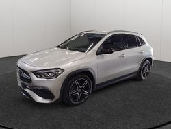 Argento Usata 2022 Mercedes 200 Premium SUV | 40.400 € (Cara)