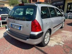 Argento Usata 2007 Peugeot 307 Station wagon | 1800 € (Buon prezzo)