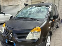 Nero Usata 2005 Renault Modus Monovolume | 2200 € (Buon prezzo)
