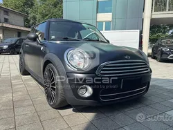 Nero Usata 2009 Mini Cooper D Chili Due volumi | 2499 € (Super prezzo)