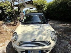 Usata 2007 Mini Cooper D Clubman Pepper Station wagon | 3750 € (Cara)