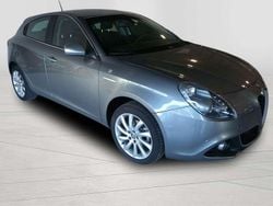Grigio Usata 2021 Alfa Romeo Giulietta Ti Due volumi | 18.500 € (Buon prezzo)