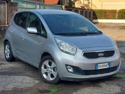 Argento Usata 2012 Kia Venga Active Due volumi | 4690 € (Buon prezzo)