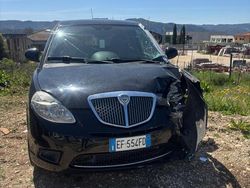 Nero Usata 2011 Lancia Ypsilon Due volumi | 800 €