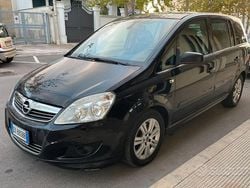 Nero Usata 2009 Opel Zafira Cosmo Monovolume | 2500 € (Ottimo prezzo)