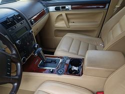 Nero Usata 2007 VW Touareg SUV | 3500 €