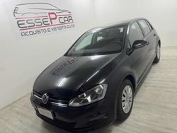 Nero Usata 2015 VW Golf VII Trendline Tre volumi | 9900 € (Buon prezzo)