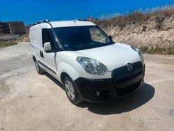 Bianco Usata 2013 Fiat Doblò Dynamic Monovolume | 6490 € (Ottimo prezzo)