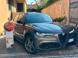 Grigio Usata 2023 Alfa Romeo Stelvio Competizione SUV | 33.850 € (Buon prezzo)