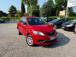 Rosso Usata 2016 Lancia Ypsilon Due volumi | 8190 € (Buon prezzo)