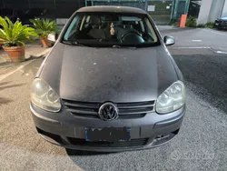 Usata 2007 VW Golf V Due volumi | 1200 € (Super prezzo)