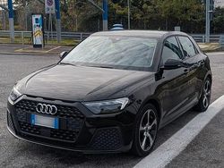 Nero Usata 2023 Audi A1 Sportback Ambiente Due volumi | 21.900 € (Buon prezzo)