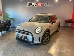 Grigio Usata 2022 Mini Cooper Essential Due volumi | 24.990 € (Buon prezzo)