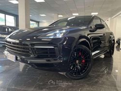 Nero Usata 2020 Porsche Cayenne Chrono SUV | 66.900 € (Cara)