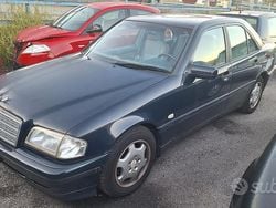 Blu Usata 1997 Mercedes C200 Classic Tre volumi | 3490 € (Ottimo prezzo)